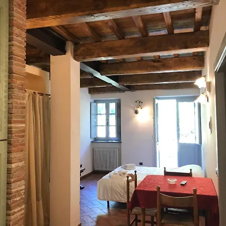 Panoramico ホテル Corfino